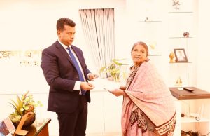 মানবিকতার ঠিকানায় এক সকাল: গণশুনানিতে মানুষের পাশে ডিসি জাহিদুল ইসলাম মিঞা